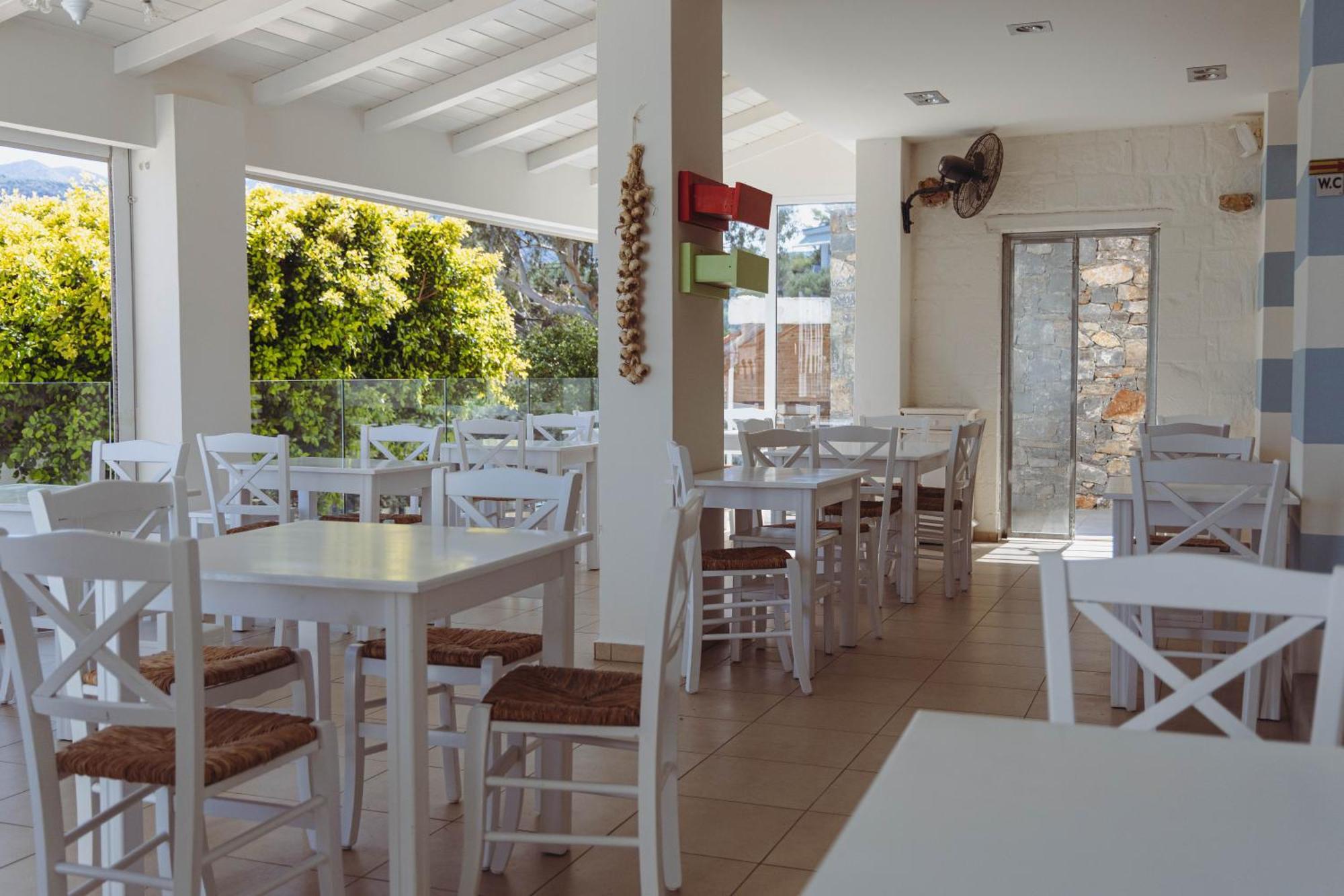 Eva Mare Hotel & Suites - Adults Only Agia Pelagia  Exterior foto